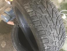 225/45R18