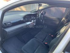 Honda FR-V