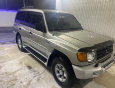 Mitsubishi Montero