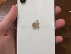 iPhone 11 128 GB идеал 