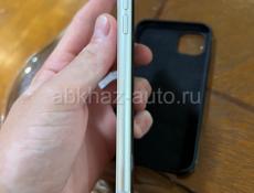 iPhone 11 128 GB идеал 