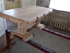Продаются столы ручной работы из натурального дерева(каштан)