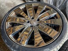 Шины с дисками 4 шт Continental 245/35 R20