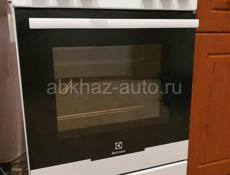 Электроплита Electrolux EKC95010MW