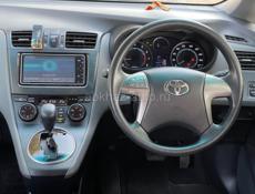 Toyota Ipsum