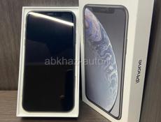 iPhone XR black