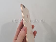 iPhone 8 plus 64 gb gold