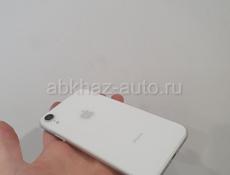 iPhone Xr 64 gb white