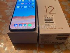 Новый Телефон Xiaomi 12 lait 8/256G