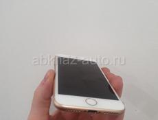 iPhone 8 64 GB gold 