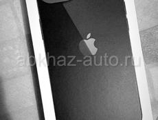 iPhone 13 black 128 gb