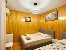 Сдаю комнаты с Удодобствам 