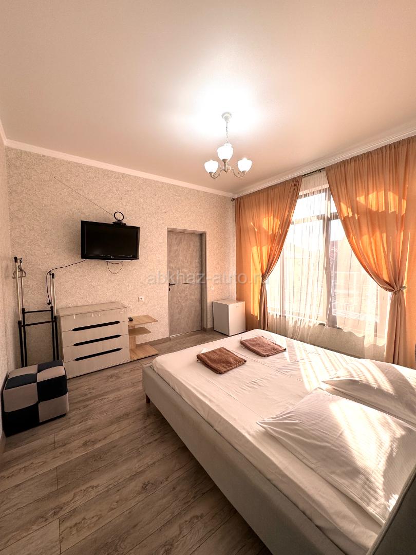 Сдаю комнаты с Удодобствам 