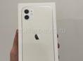 iPhone 11 128gb white 