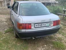 Audi 80