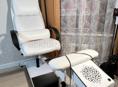 Педикюрное кресло со встроенным пылесосом