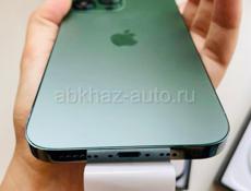 iPhone 13 pro ( внутри iPhone XR) 