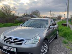 Nissan fuga