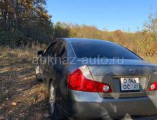 Nissan fuga
