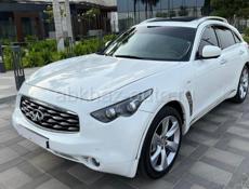 Infiniti FX