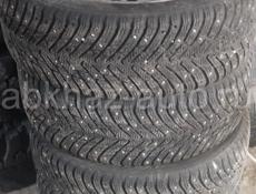 215/55 r17