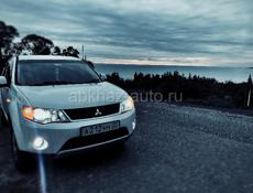 Mitsubishi Outlander XL