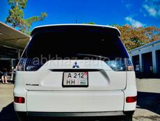 Mitsubishi Outlander XL