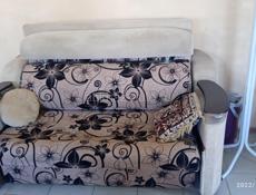 Срочно продается диван кровать в нормальном состоянии в Гулрыпшах 
