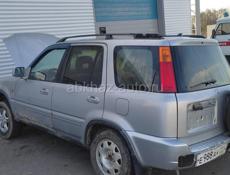 Honda cr-v 2001 год.