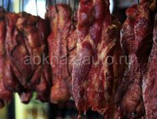 Продаётся копчёное мясо свинина 🐷брикет🐷 свежая... Есть доставка... Цена за килограмм 600