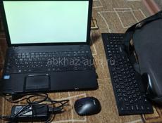 Ноутбук TOSHIBA intel cor i3