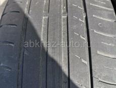 Шины 225 /45 R18 