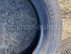 Продаю резину 235/55r18