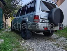 Hyundai Galloper