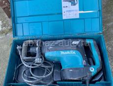 перфоратор Makita