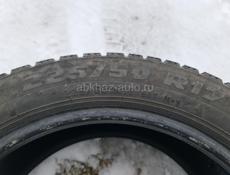 2 шины 225/50 r17