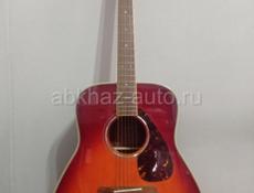 Продам гитару Yamaha fg730s