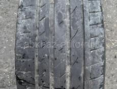 Подаю шину 215/45R17 СРОЧНО