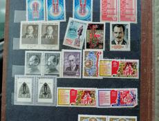 Продаються почтовые марки. 