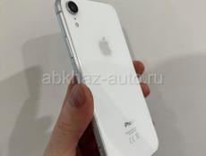 iPhone XR 64gb white 