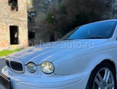 Jaguar X-Type