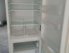 Продаю Холодильник 