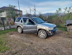 Nissan Terrano