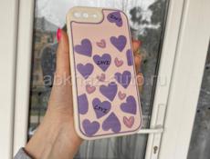 Чехол с защитой камеры💜 Идеально защитит ваш телефон сзади и спереди, фиолетовые сердечки, Модель: iPhone 7/8 plus  Цена: 450 рублей