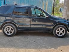 Mercedes-Benz ML