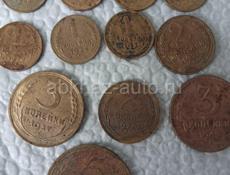 Продам старые монеты каких годов видно на фото 