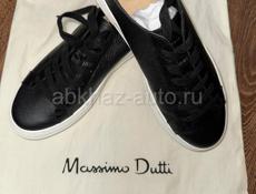 Massimo Dutti