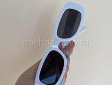 Винтажные солнцезащитные очки в квадратной оправе
