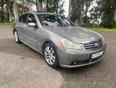 Infiniti M35