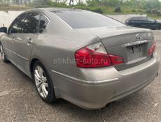 Infiniti M35